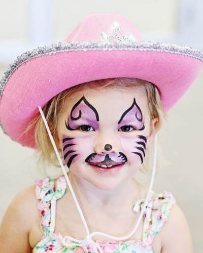 14 Couleurs Crayon Maquillage Enfant, Maquillage Set Sûr Non-Toxique  Lavable Peinture Corporelle pour Enfants, Maquillage Corporelle  Anniversaire Carnaval Festival : : Jeux et Jouets
